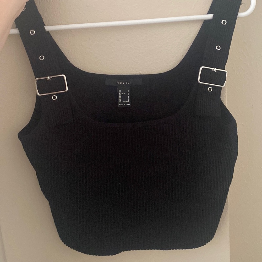 Black crop top